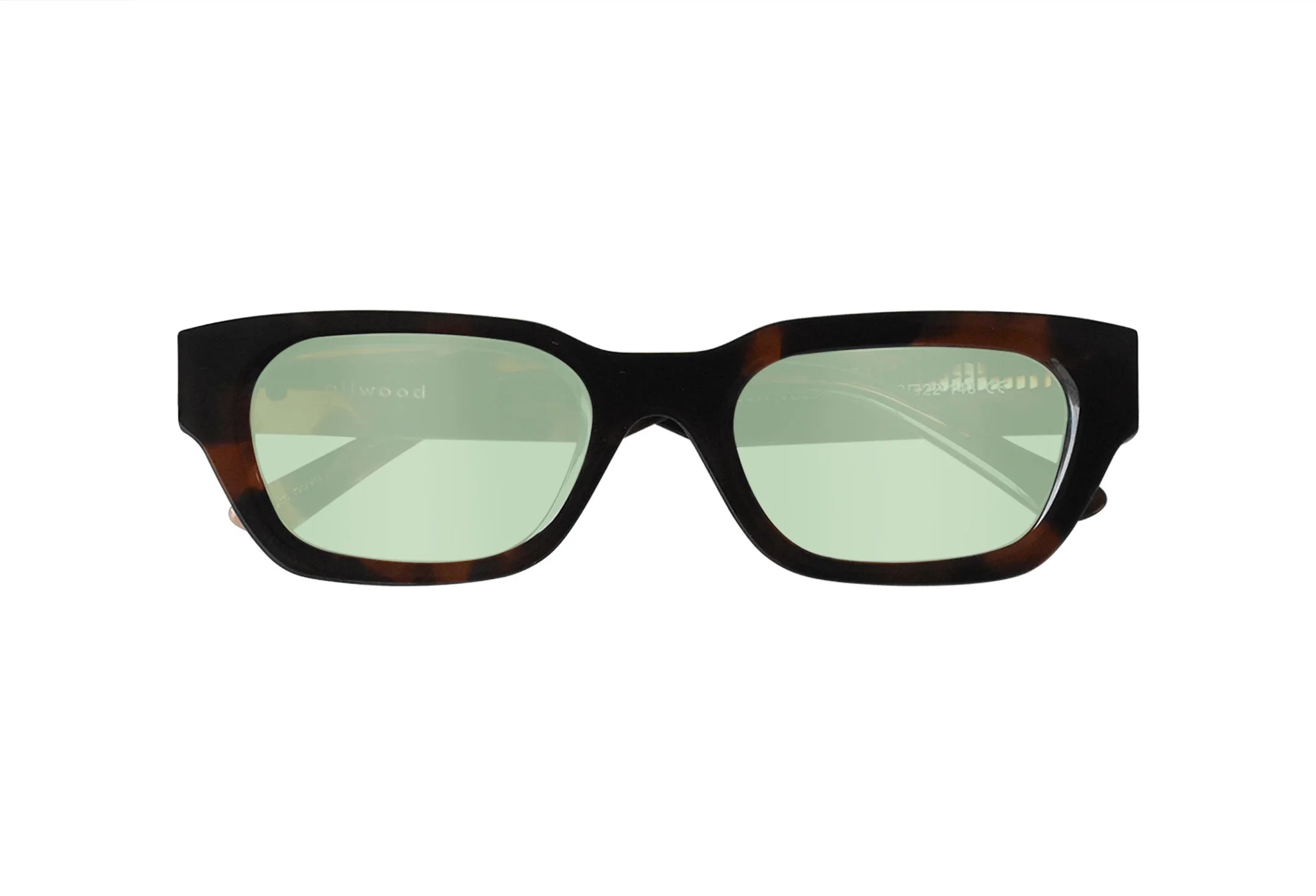 Óculos-de-sol-retangular-tortoise-Demétrius-foco