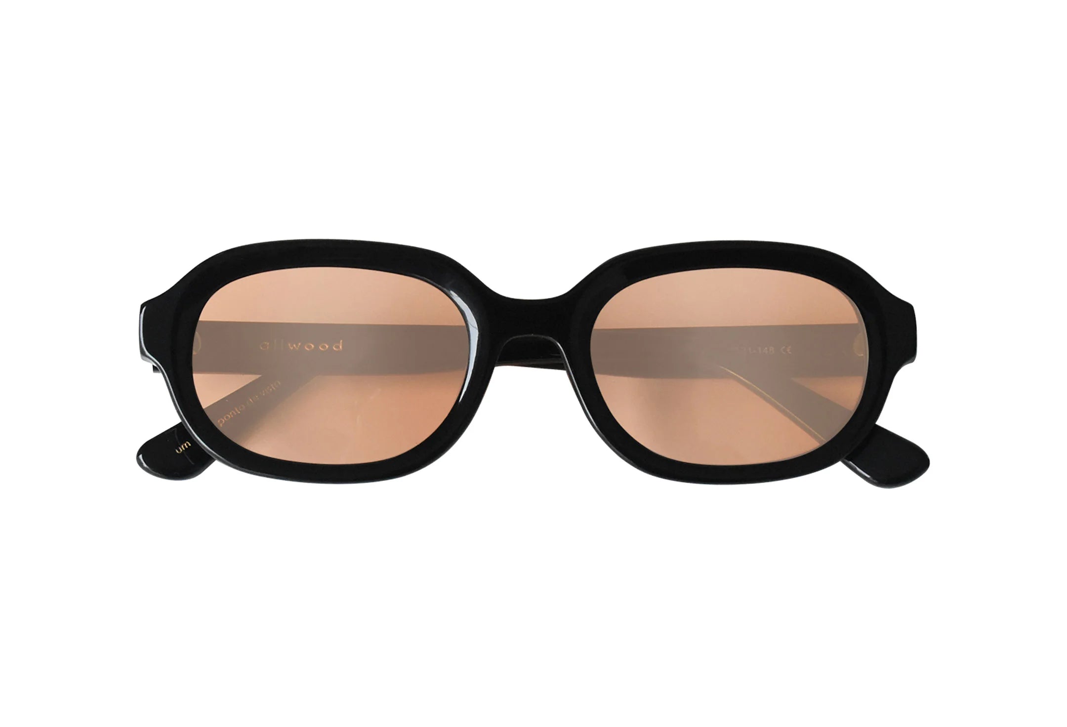 Óculos-de-sol-retangular-preto-Elba-foco